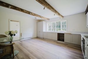 Breakfast kitchen- click for photo gallery